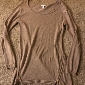 New York and company sweater
